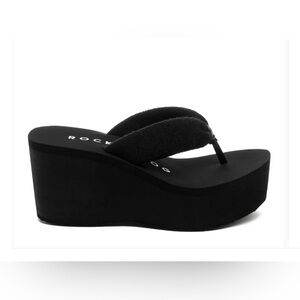 Rocket Dog Women’s Crushpuff Black Platform Flip Flop Size 10